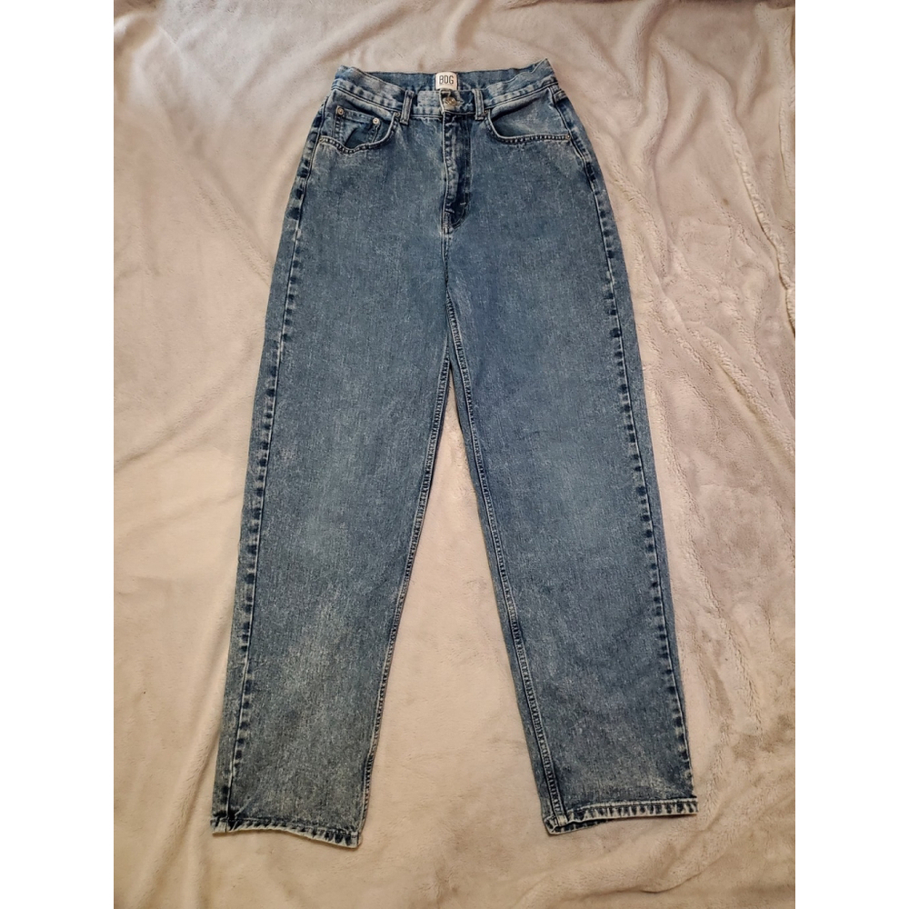 BDG Urban Outfitters High Rise Baggy Denim Jean Size 28